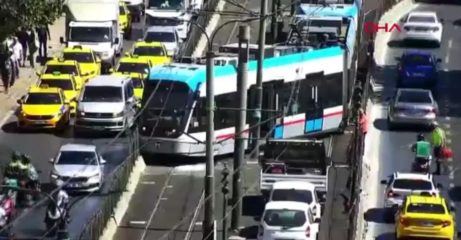 tramvay kazası
